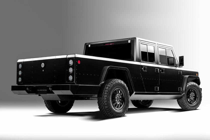 Ph&iacute;a sau của Bollinger B2