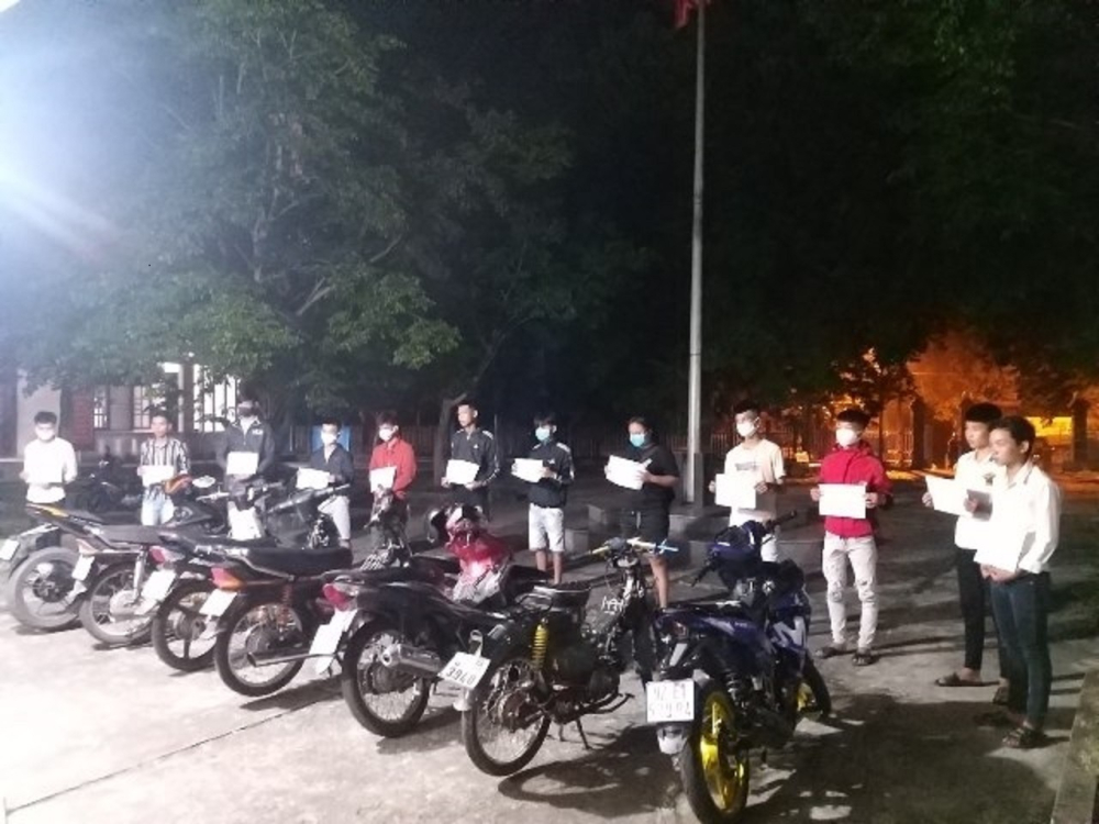 12 đối tượng, 7 xe máy bị bắt giữ tại Quảng Nam