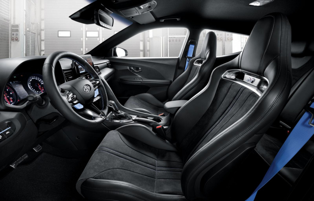Nội thất của Hyundai Veloster bản hiệu suất cao Nội thất của Hyundai Veloster bản hiệu suất cao