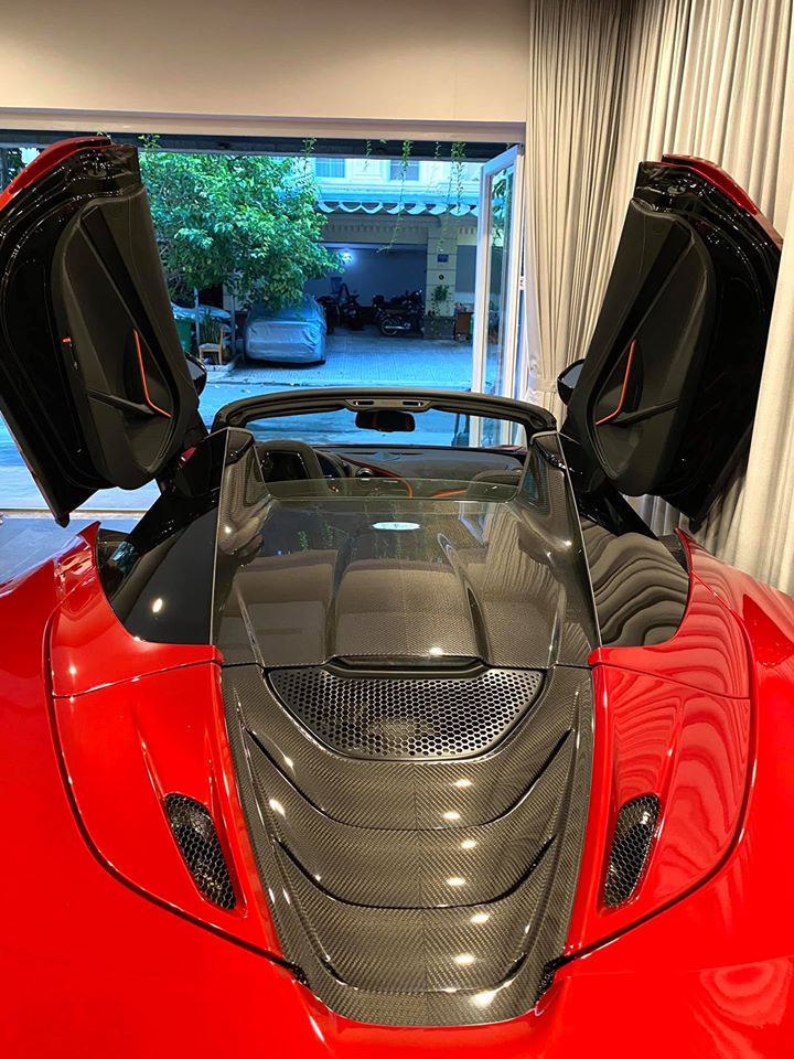 McLaren 720S Spider hiện là chiếc siêu xe có tốc độ đóng và mở mui nhanh nhất thế giới McLaren 720S Spider hiện là chiếc siêu xe có tốc độ đóng và mở mui nhanh nhất thế giới
