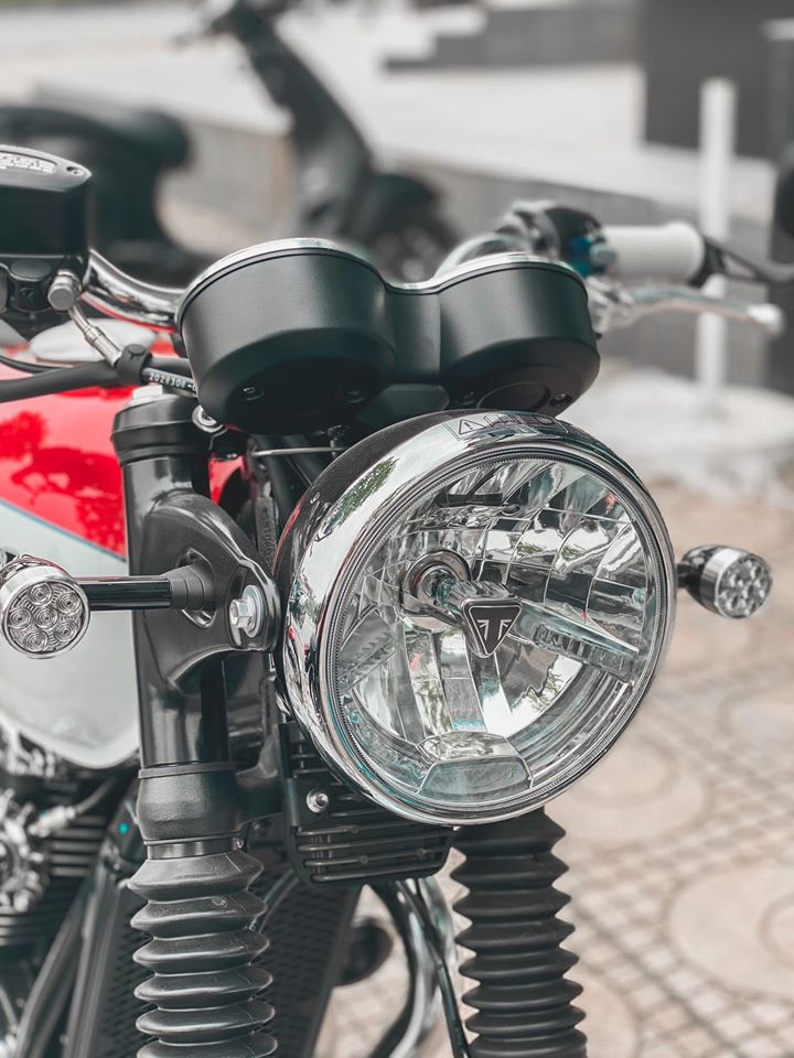 Phiên bản đặc biệt được trang bị bộ đèn xi-nhan LED