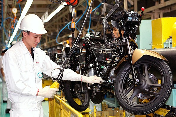 Sau 3 tuần tạm dừng hoạt động v&igrave; dịch bệnh Covid-19, c&aacute;c nh&agrave; m&aacute;y lắp r&aacute;p của Honda đ&atilde; chỉnh thức mở cửa trở lại từ ng&agrave;y 23/4/2020