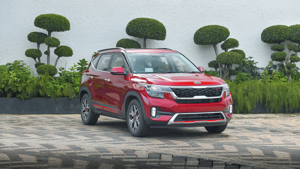 Kia Seltos 2020 b&aacute;n chạy như t&ocirc;m tươi khiến h&agrave;ng chục ngh&igrave;n kh&aacute;ch h&agrave;ng phải chờ xe d&agrave;i cổ