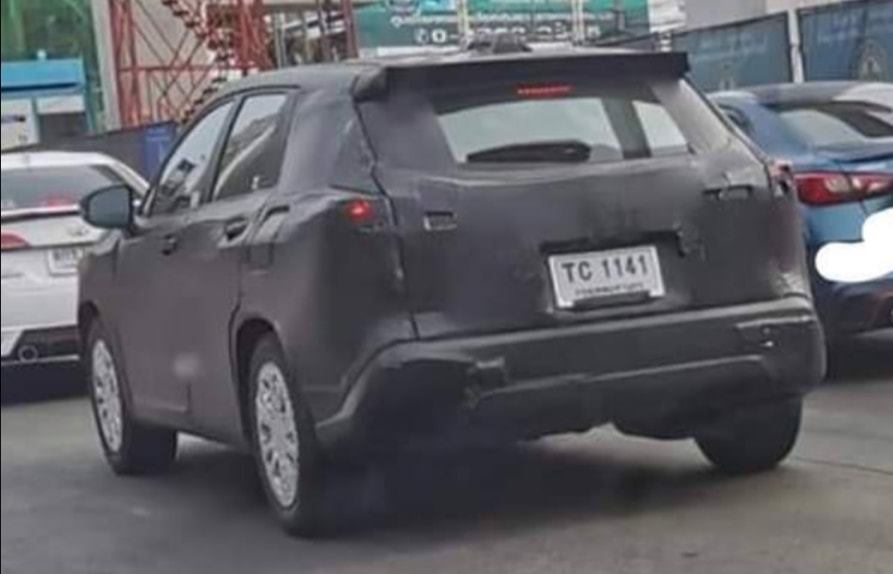 Toyota Corolla Cross 2021 xuất hiện trên đường thử