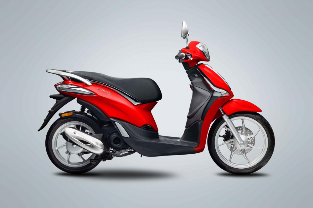 Piaggio Liberty 50cc có giá bán 39,9 triệu đồng. Piaggio Liberty 50cc có giá bán 39,9 triệu đồng.
