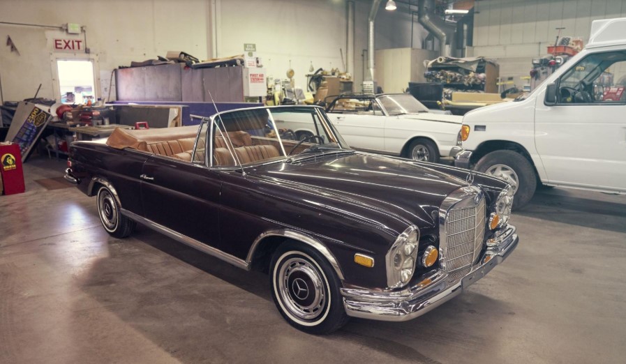 Chiếc Mercedes-Benz mui trần d&ugrave;ng trong phim The Hangover