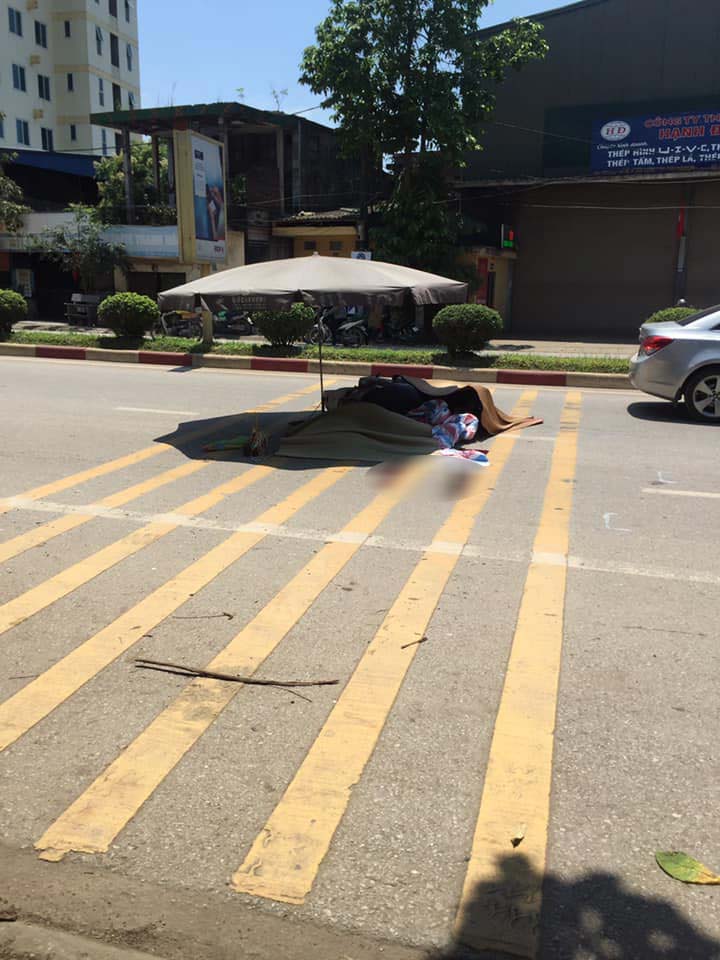 Người đ&agrave;n &ocirc;ng đi xe m&aacute;y tử vong trong vụ tai nạn