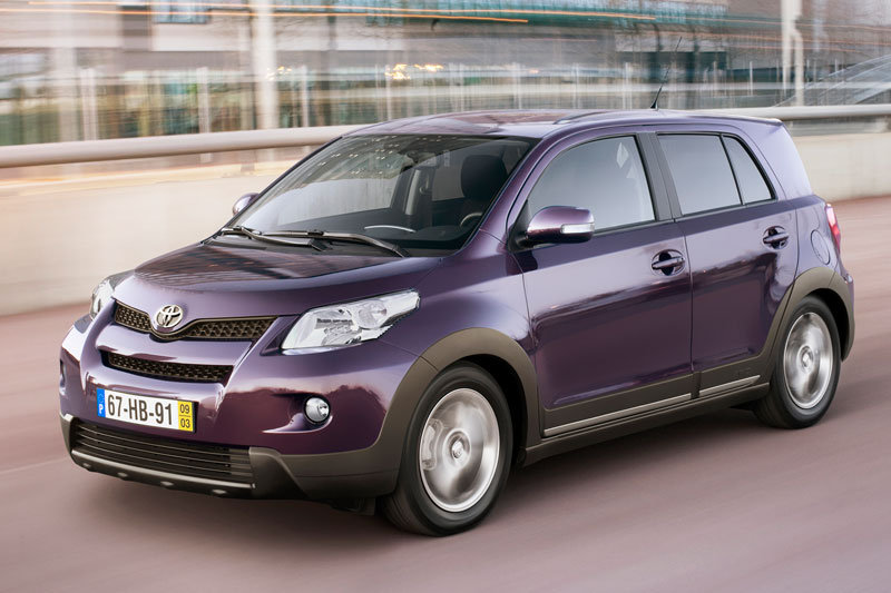 Toyota Urban Cruiser 2009 từng là đối thủ của Nissan Qashqai và Kia Soul