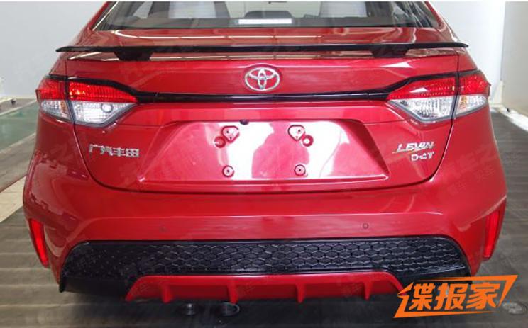 Toyota Levin 2020 nhìn từ phía sau Toyota Levin 2020 nhìn từ phía sau