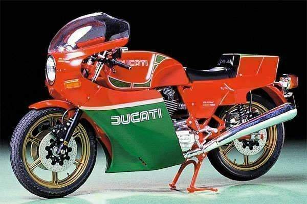 Ducati 900 MHR