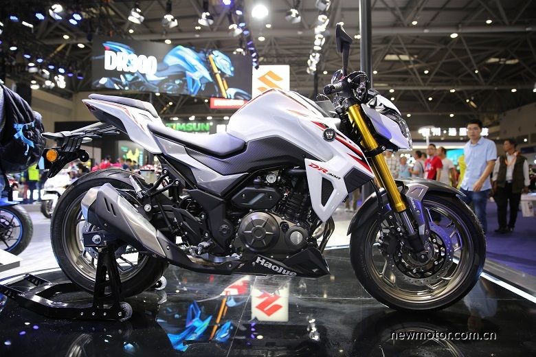 Haojue DR300 hay còn có tên khác là Suzuki GSX-S300 Haojue DR300 hay còn có tên khác là Suzuki GSX-S300
