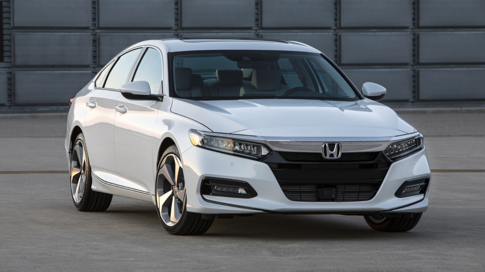 Giải phòng hàng tồn, đại lý áp dụng khuyến mãi tới 70 triệu đồng cho Honda Accord 2019