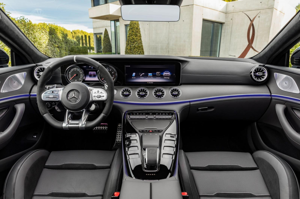 Nội thất của Mercedes-AMG GT 53 4Matic+ 4 Coupe 2020