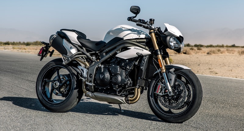 Naked bike Triumph Street Triple cũng c&oacute; khả năng lỗi phanh