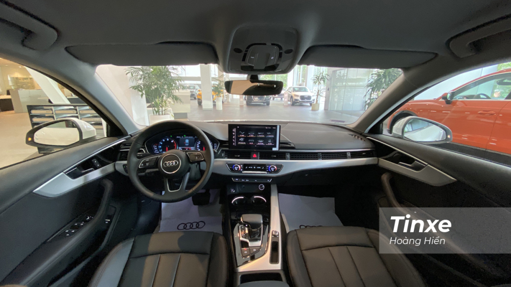 Nội thất của Audi A4 2020 vẫn hướng tới sự hiện đại và đơn giản. Nội thất của Audi A4 2020 vẫn hướng tới sự hiện đại và đơn giản.