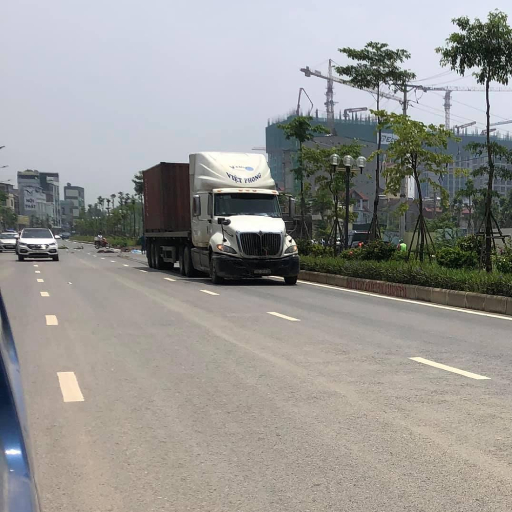 T&agrave;i xế xe container đ&atilde; rời khỏi hiện trường sau vụ tai nạn