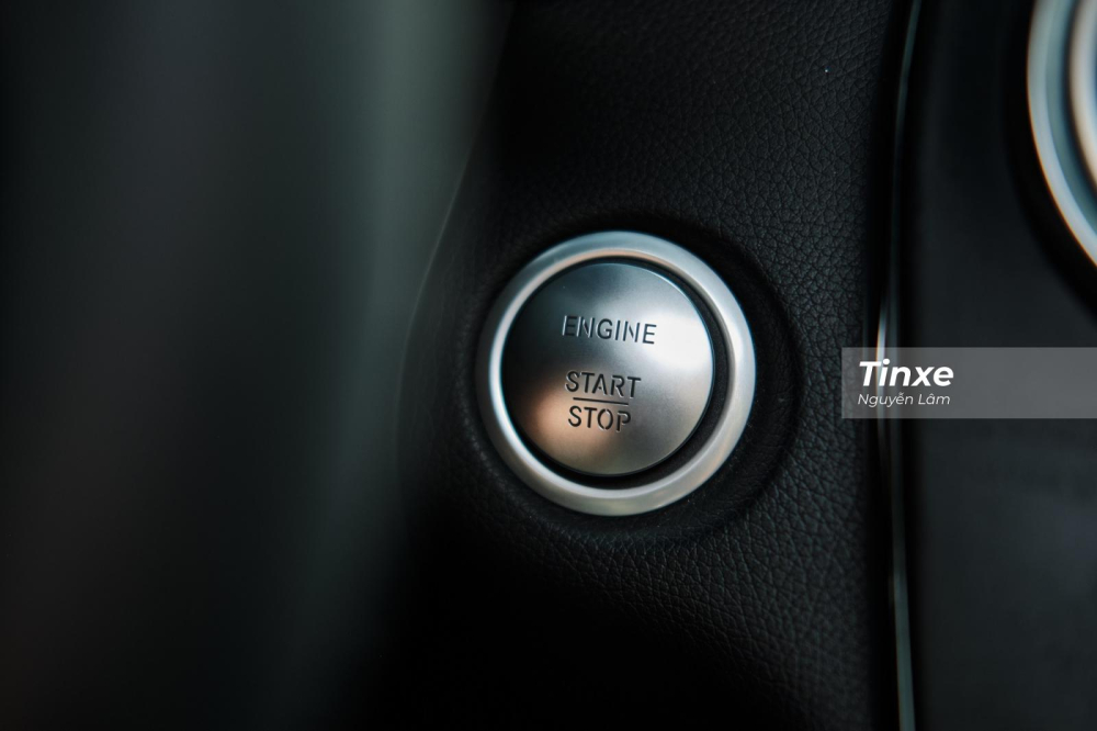 Xe có khởi động nút bấm Xe có khởi động nút bấm