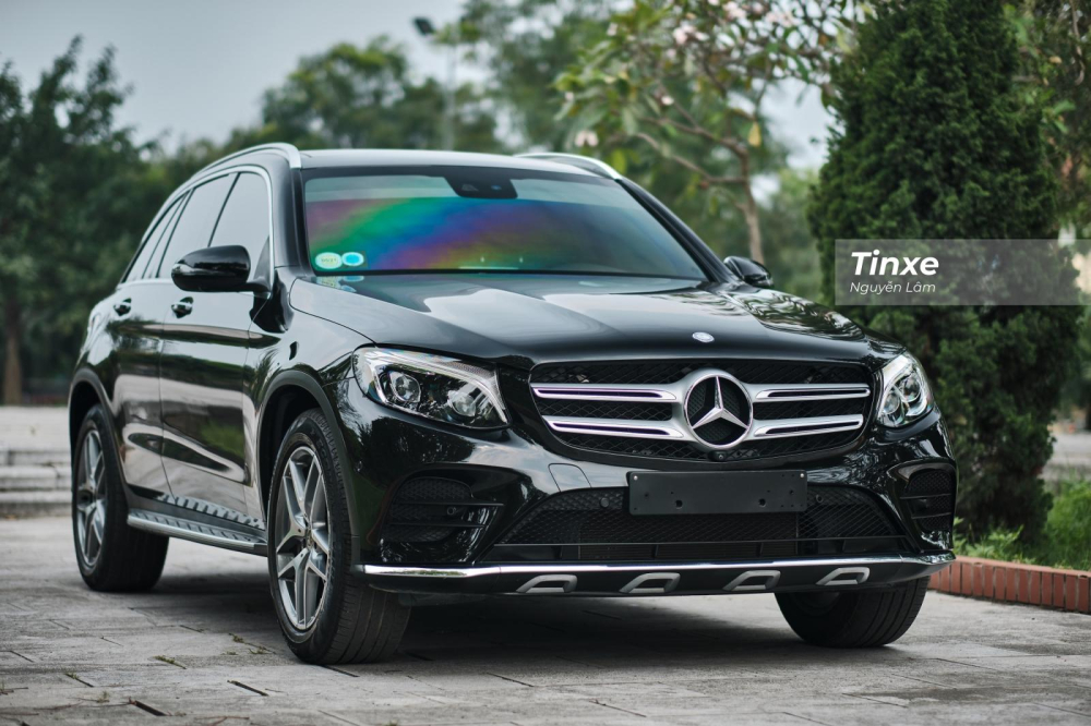 Thủa mới ra mắt thị trường Việt Nam, Mercedes-Benz GLC 300 4Matic 2017 là mẫu xe đầu tiên trong phân khúc được trang bị hộp số tự động 9 cấp Thủa mới ra mắt thị trường Việt Nam, Mercedes-Benz GLC 300 4Matic 2017 là mẫu xe đầu tiên trong phân khúc được trang bị hộp số tự động 9 cấp