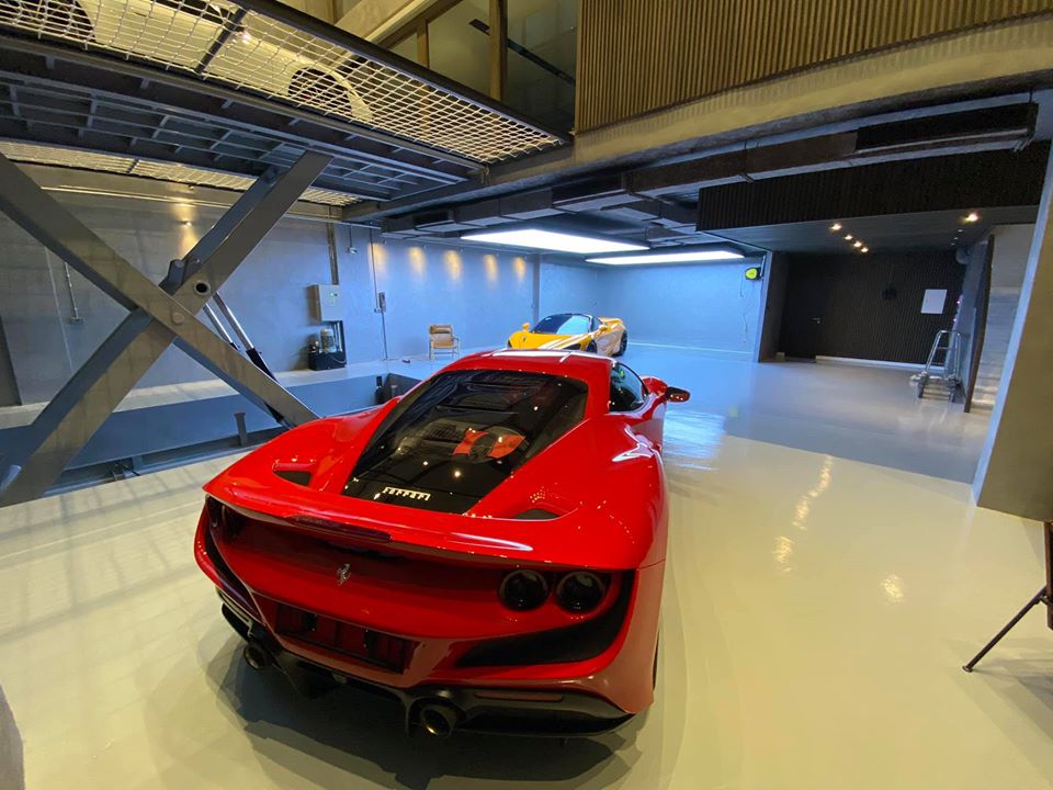 Đ&acirc;y l&agrave; chiếc si&ecirc;u xe Ferrari F8 Tributo đầu ti&ecirc;n định cư tại Việt Nam 