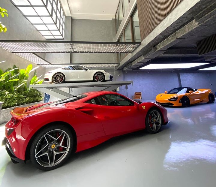 Ferrari F8 Tributo hoàn toàn mới có khả năng tăng tốc từ 0-100 km/h chỉ trong thời gian 2,9 giây