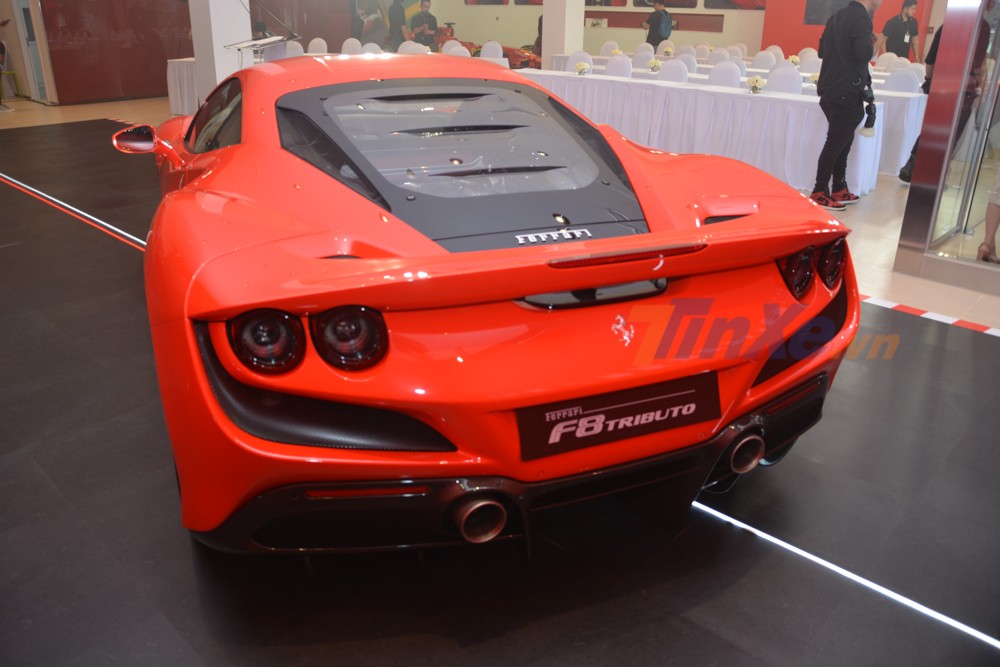 Si&ecirc;u xe Ferrari F8 Tributo c&oacute; c&ocirc;ng suất 710 m&atilde; lực