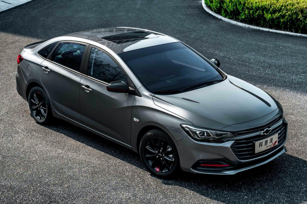 Với công nghệ mild hybrid, Chevrolet Monza 2020 tiêu thụ trung bình chỉ 4,7 lít xăng cho 100 km