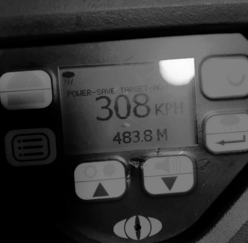 Vận tốc của chiếc Mercedes-Benz C63 AMG Coupedo camera bắn tốc độ ghi nhận