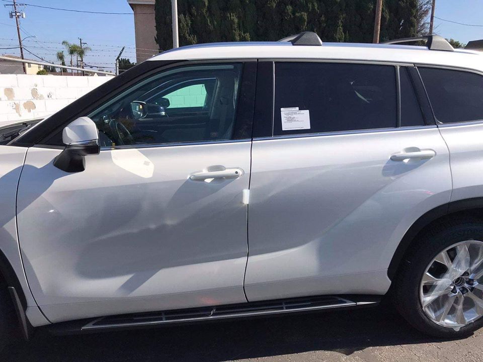 Thiết kế b&ecirc;n sườn của Toyota Highlander 2020