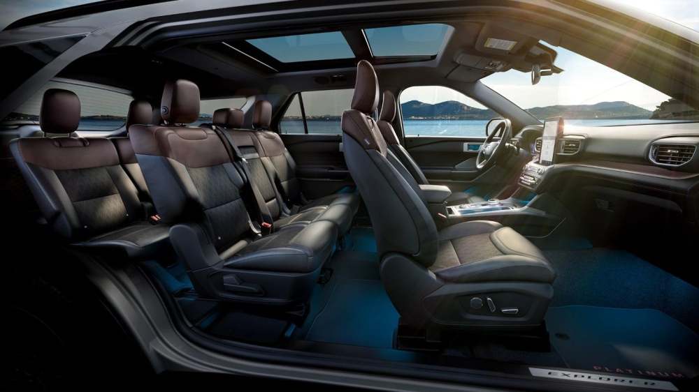 Ford Explorer PHEV 2020 đi kèm nội thất 7 chỗ