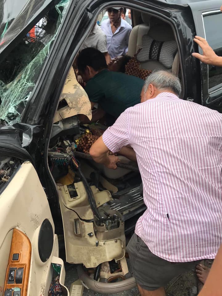 Vụ tai nạn khiến 3 người phải nhập viện