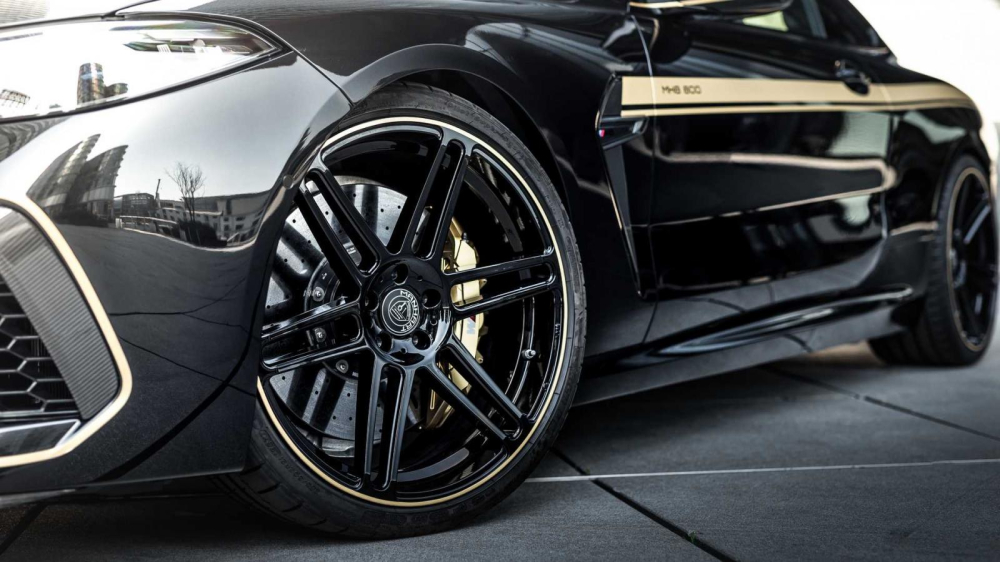 Cận cảnh b&aacute;nh xe của&nbsp;BMW&nbsp;M8 Competition Coupe Manhart