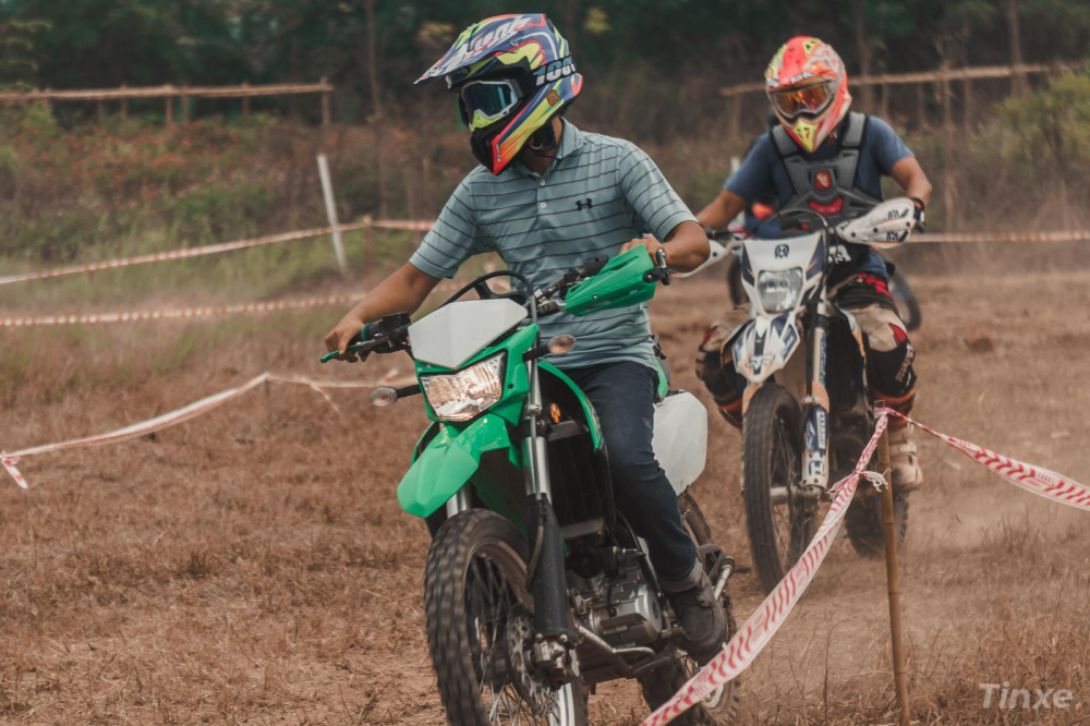 C&agrave;o c&agrave;o thương mại Kawasaki KLX250