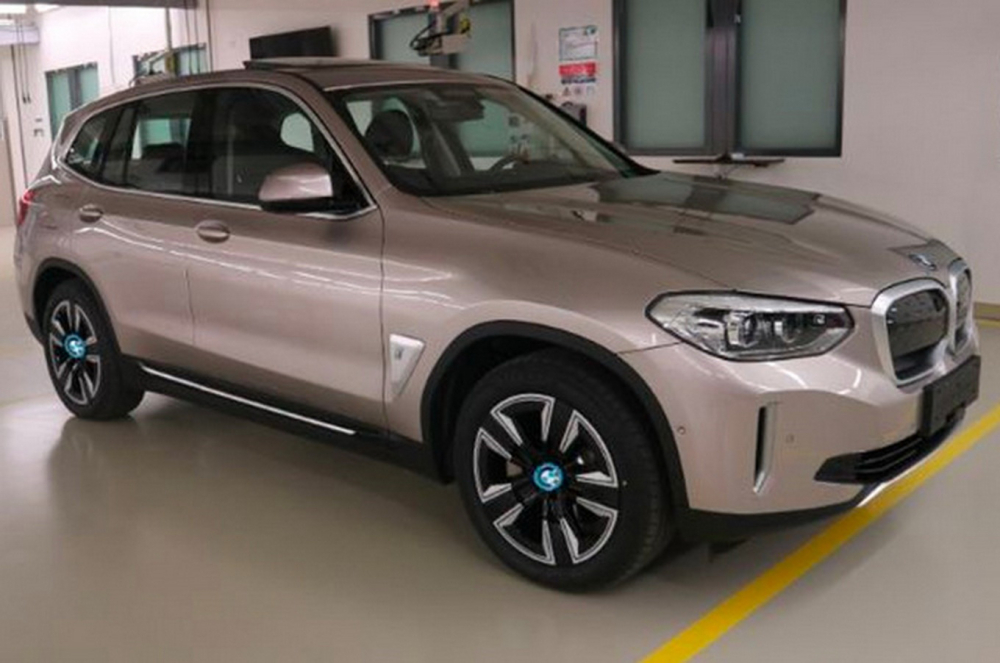 BMW iX3 2021 tại Trung Quốc sở hữu bộ vành la-zăng khác biệt