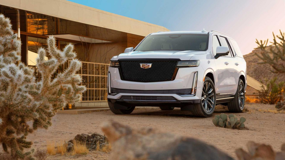 Cadillac Escalade chưa bao giờ l&agrave; mẫu xe tiết kiệm nhi&ecirc;n liệu v&agrave; thế hệ mới cũng kh&ocirc;ng ngoại lệ