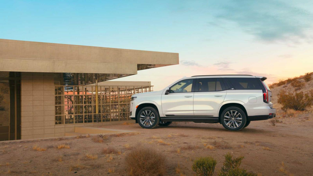 Cadillac Escalade 2021 c&ograve;n c&oacute; nhiều hệ thống an to&agrave;n hiện đại