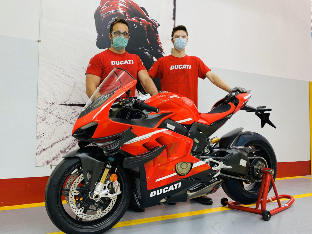 Ducati Superleggera V4 đ&atilde; ho&agrave;n th&agrave;nh c&ocirc;ng đoạn thử nghiệm v&agrave; kiểm so&aacute;t chất lượng, sẵn s&agrave;ng để được đưa v&agrave;o sản xuất h&agrave;ng loạt