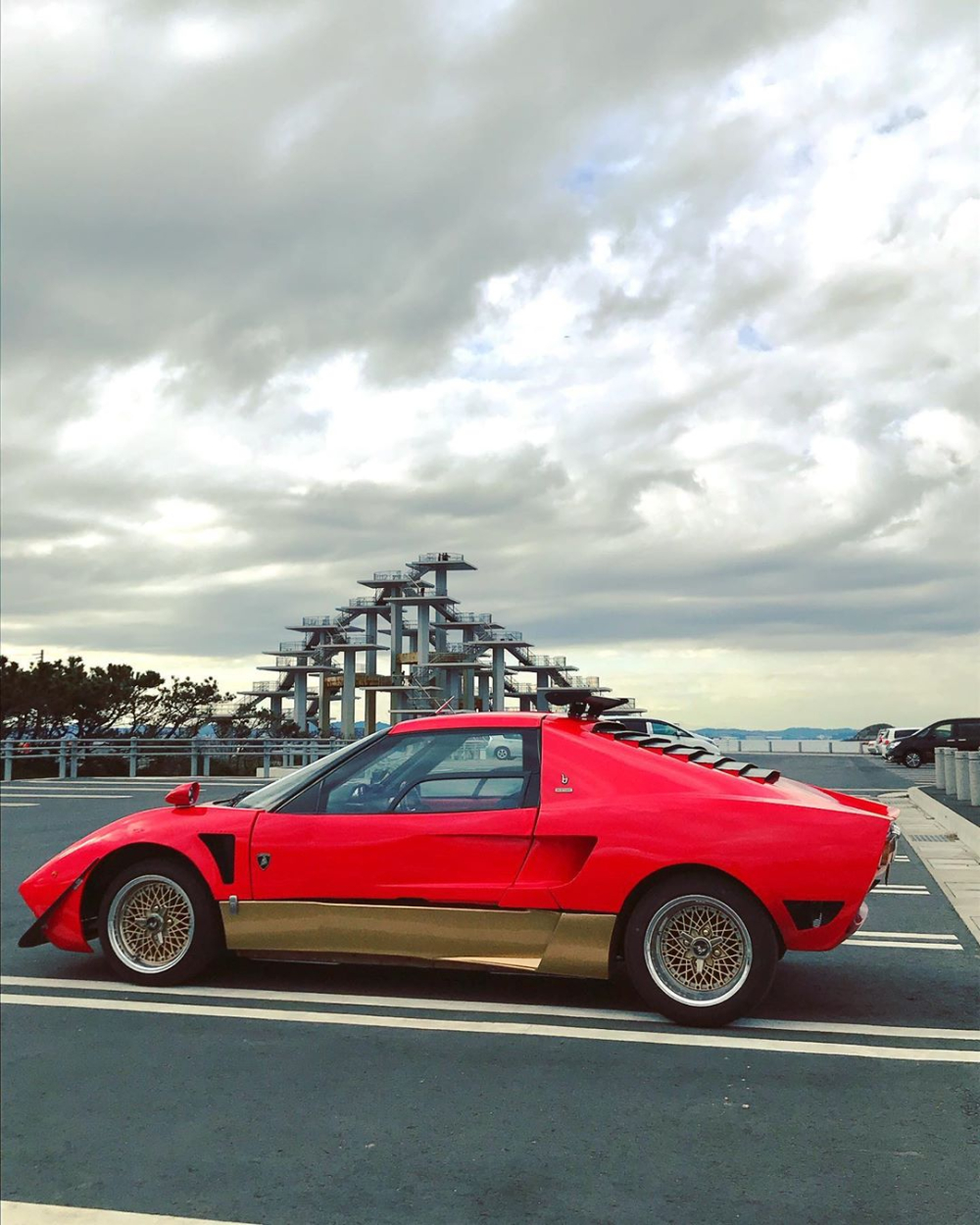 Chiếc Lamborghini Miura thu nhỏ khiến người nhìn thấy tò mò và cuốn hút