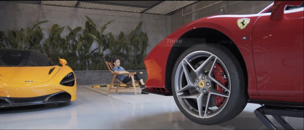 Cường Cường Đô-la và cặp siêu xe McLaren 720S cùng Ferrari F8 Tributo