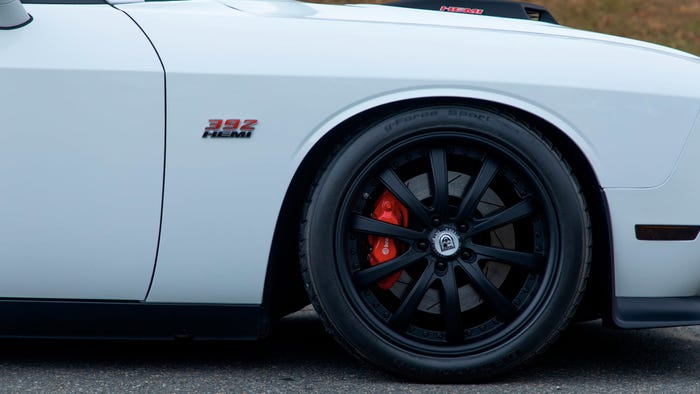 Dodge Challenger SRT-8