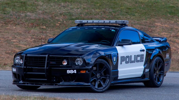 Ford Mustang độ Saleen