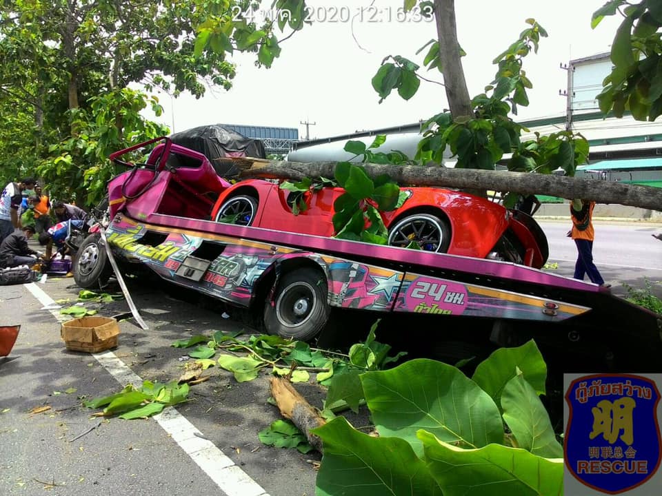 Chiếc Ferrari LaFerrari giả cầy này được chế tạo từ mẫu xe thể thao Toyota MR2