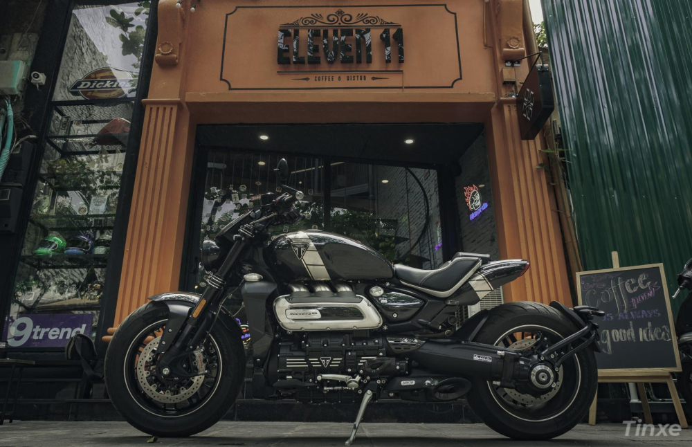 Triumph Rocket III TFC 2020 Việt Nam