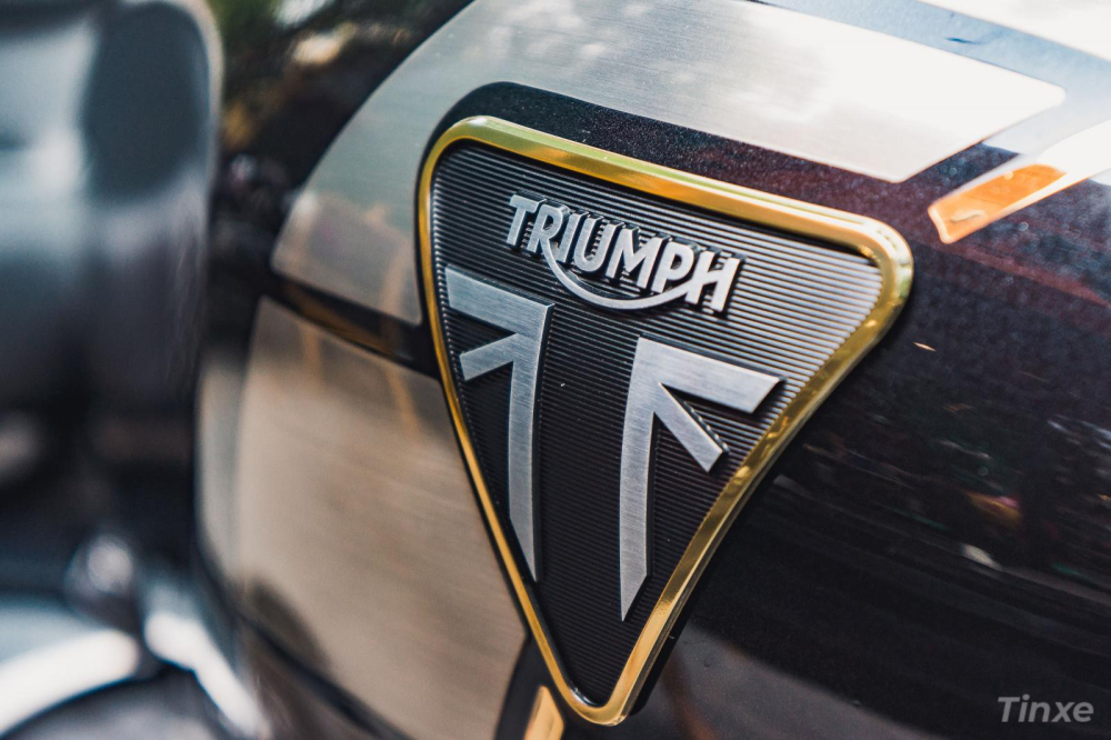 Triumph Rocket III TFC 2020 Việt Nam