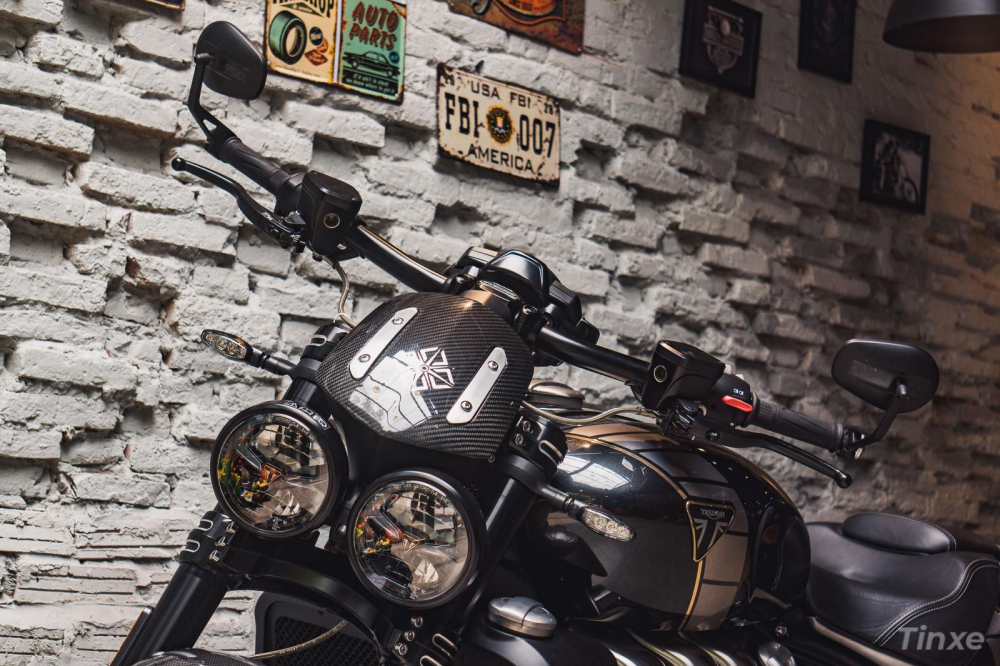 Triumph Rocket III TFC 2020 Việt Nam