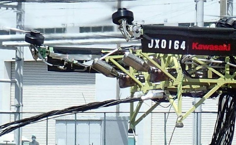 Drone có khả năng nâng một vật 200kg Drone có khả năng nâng một vật 200kg