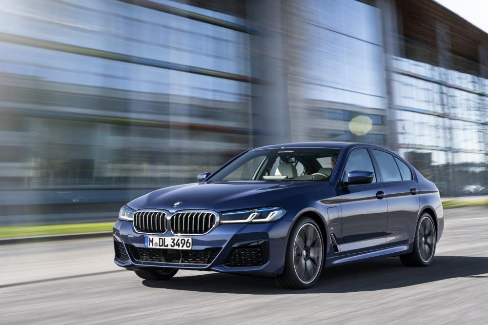 BMW 5-Series 2021 ch&iacute;nh thức tr&igrave;nh l&agrave;ng