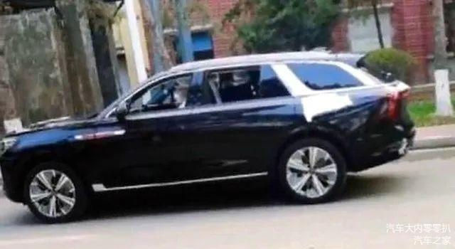 Hồng Kỳ E-HS9 được trang bị bộ v&agrave;nh cỡ lớn