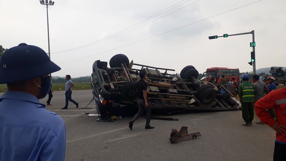 Chiếc &ocirc; t&ocirc; tải tại hiện trường