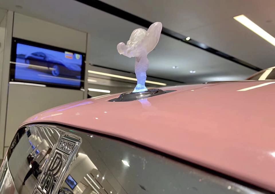 Logo Spirit of Ecstasy dạng trong suốt