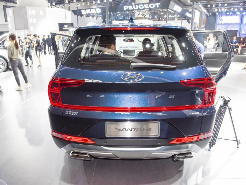 Thiết kế đuôi xe của Hyundai Santa Fe 2019 tại Trung Quốc